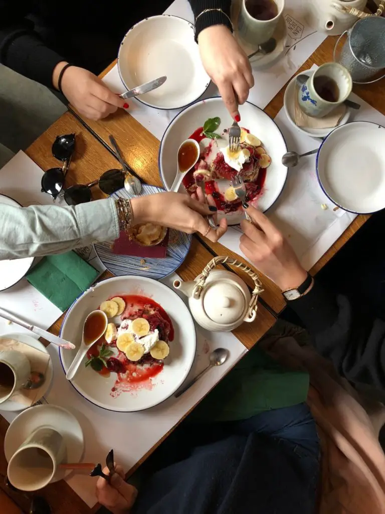 brunch at can dende in barcelona